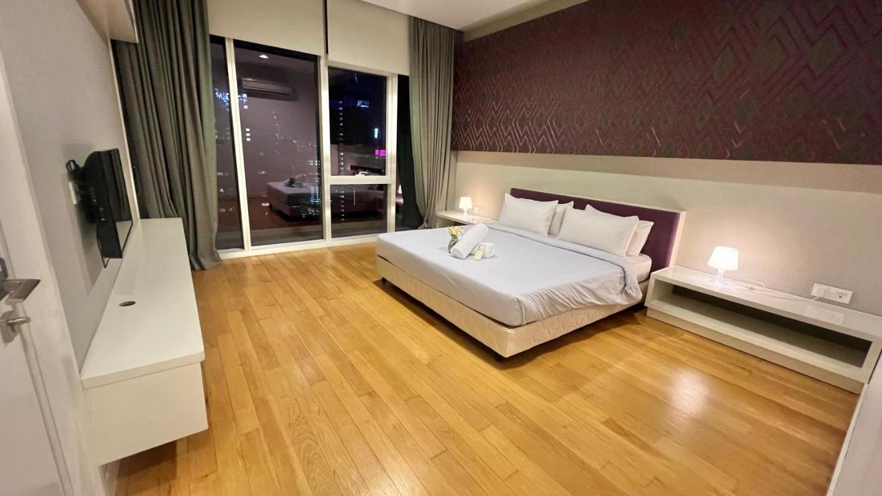 The Platinum Klcc By Castle Apartment Kuala Lumpur Exterior photo