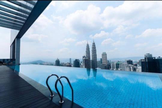 The Platinum Klcc By Castle Apartment Kuala Lumpur Exterior photo